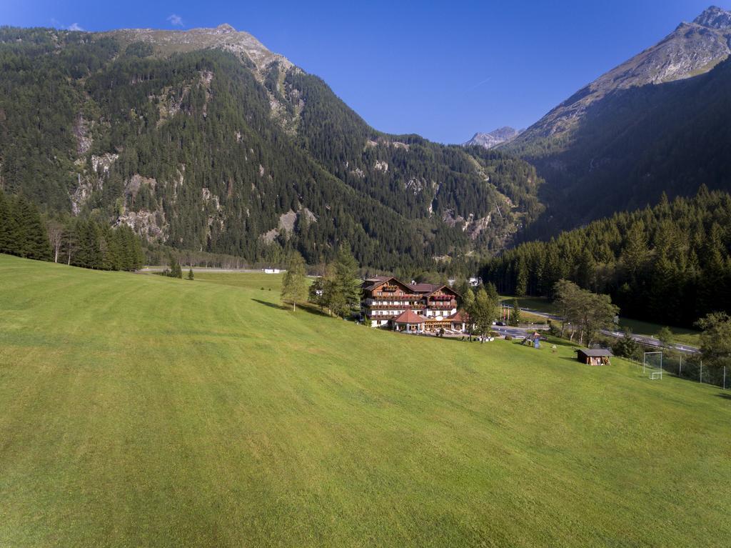 Alpenhotel Badmeister Flattach Exteriér fotografie